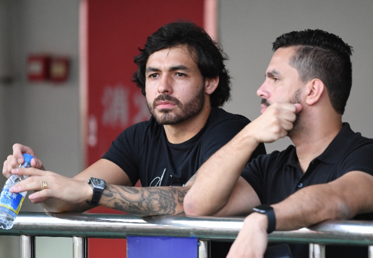 包含社区盾倒计时；夏洛特黄蜂集结日单刀错失；细节引发关注；球迷炸锅；纪律约束更严格的词条