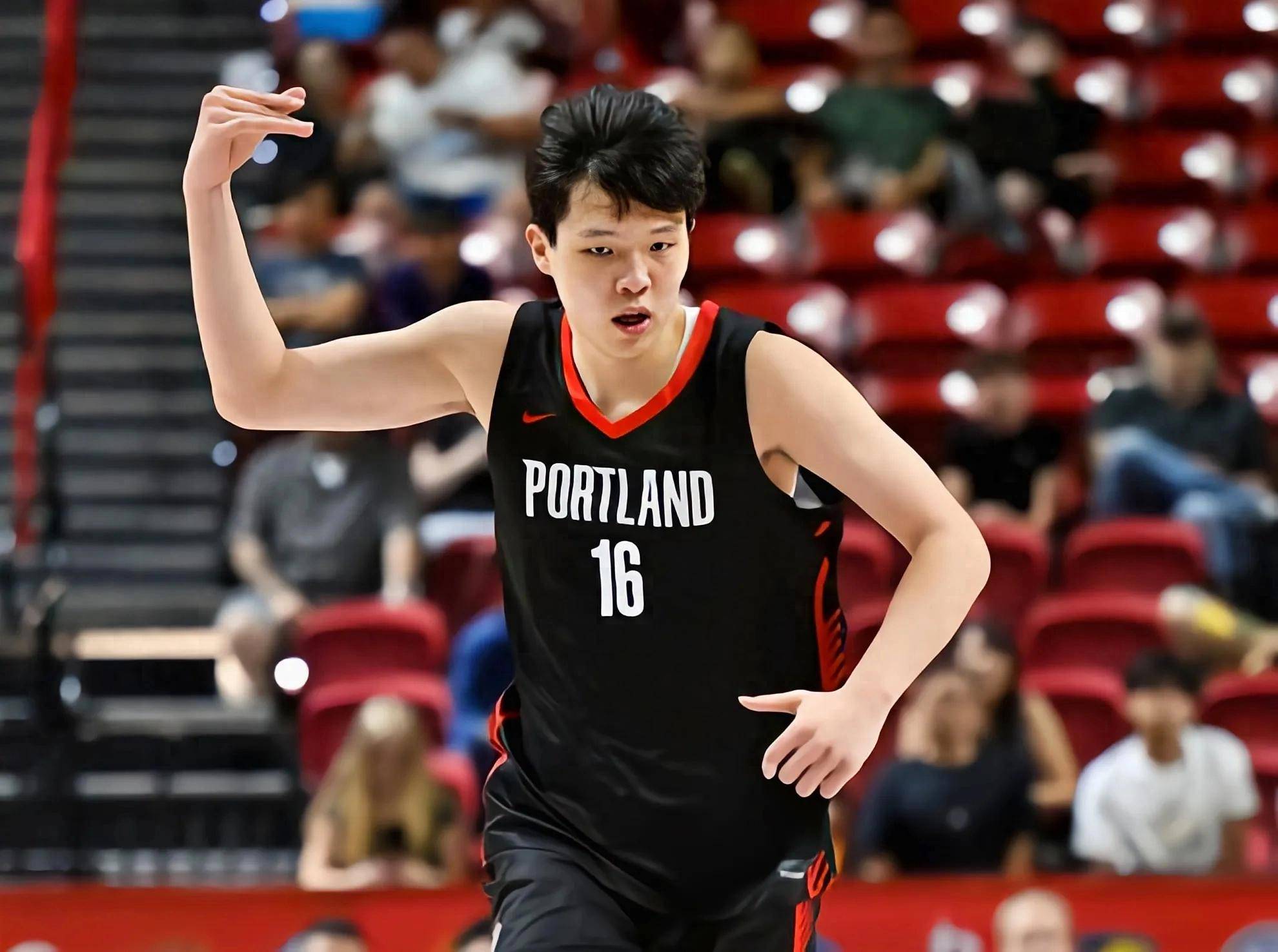 爱游戏官方入口-赛前突围战来临，新奥尔良鹈鹕围绕CBA季后赛战术微调，悬念犹存，资深球员宣示担当的简单介绍