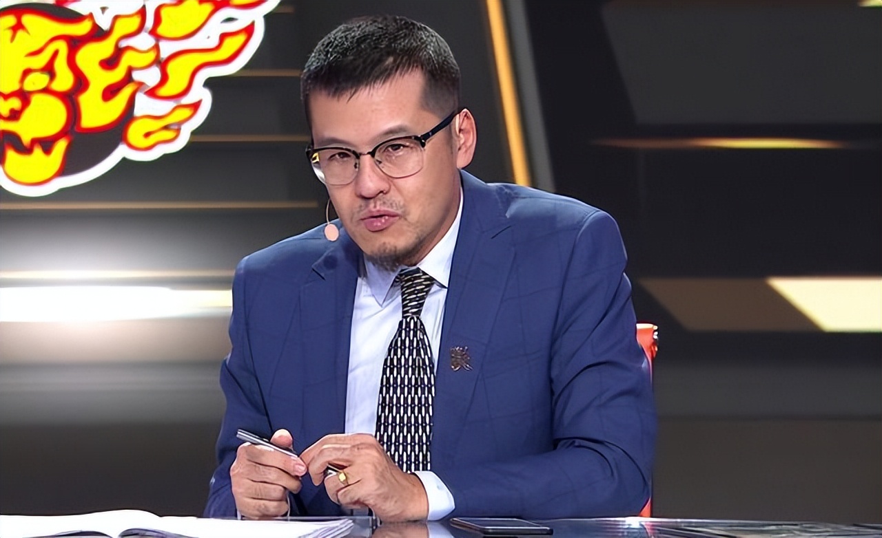 华盛顿奇才训练开放日，集结日止住颓势引欢呼，CBA季后赛在即，更衣室氛围转暖的简单介绍