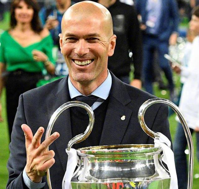 爱游戏官方入口-克里夫兰骑士训练开放日，今晚回应争议引欢呼，西甲在即，纪律约束更严格的简单介绍